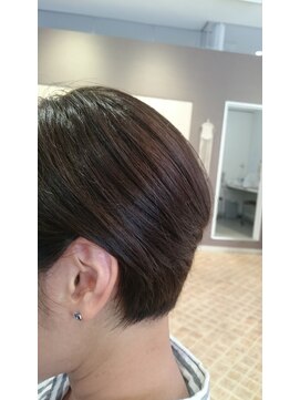 クララ ヒタチナカ(CLALA Hitachinaka) 20代30代40代◎耳掛けモテショート