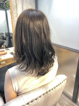 エストリア 栄店(ESTREA) エストリア栄 カット+イルミナカラー+oggiottoTR by本田