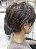 大人ショート ブルーアッシュの透け感GLAYカラー