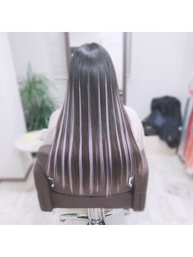 ウルティア(ulutia) ブラック&ペールパープル