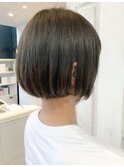 福山市美容室Caary ダークトーン襟足スッキリさらさらストレート