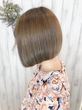 アッシュ 浜田山店(Ash) お手入れ簡単ミニボブ