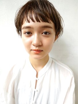 エン(enn.) オン眉バング×マッシュショート