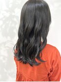 ツヤ感の出る 暗めオリーブグレージュ