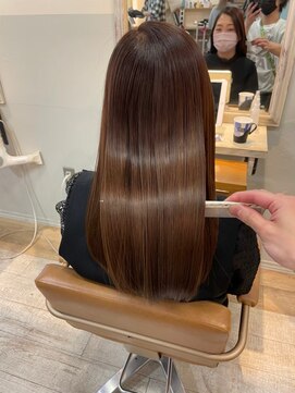 ジーナ 本八幡(Zina) 大人かわいい20代30代40代小顔ショコラベージュ Zina本八幡