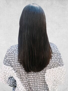 ビューティースペースラルジュヘアー(Beauty Space Large hair) 小顔ライン重めロング20代30代40代50代大人女子艶髪パーマ