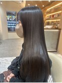 うる艶髪ロングストレート
