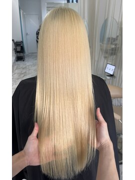 ヴィア(Via) ブロンド