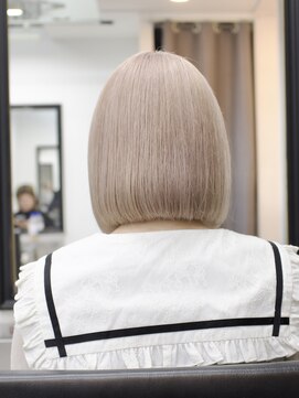 ミーム 原宿 表参道(meme) !ダブルカラーハイトーンミルクティーベージュグレージュ#原宿