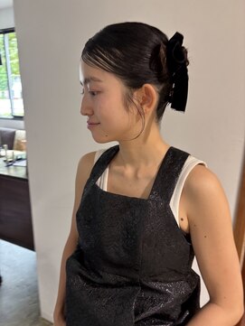 ヘアーアイストゥーレ(HAIR ICI TRE) ヘアアレンジ　ネジネジアレンジ　リボンアレンジ