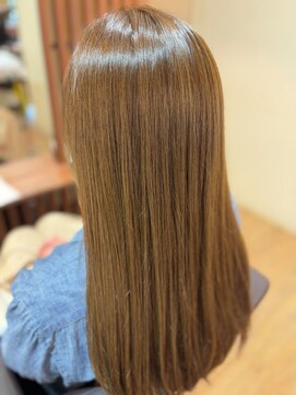 バグスドゥア(Bagus dua) ツヤ×ベージュ11.15デザインカラー