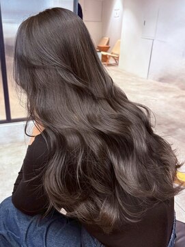 シオン(shion) 顔周りレイヤーロング韓国ヘアココアベージュ_ba570792