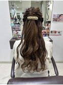 ハーフアップお呼ばれヘアー