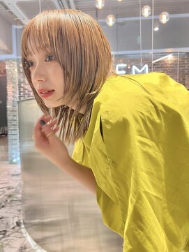 ジーナリア(Xena ria) 切りっぱなしボブ/アプリコットオレンジ/姫カットレイヤー/★65