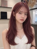 ユーフォリア 青山(Euphoria)&nbsp;ラベンダーカラー透明感カラーアッシュグレーロングヘア内巻き◎