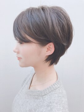 ルーファス 恵比寿 渋谷(Ruufus) 耳かけスレンダーショート【Ruufus恵比寿渋谷】赤塚