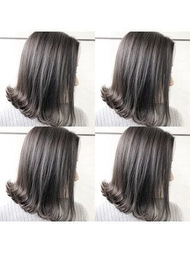 シュプバイトゥーミー(sup.by tomee) アイスブルー【担当　末吉】