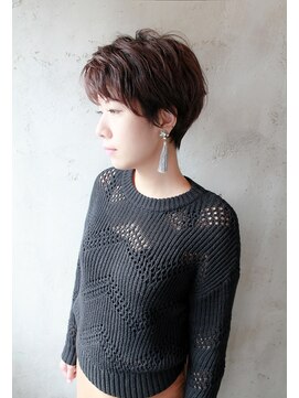 フィルドール(fild'or) ～fildor～大人マニッシュショート×モカブラウン【下郡 明野】