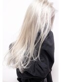 Ara hair ホワイトカラー(ブリーチ4回)