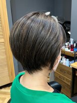 アルター(aL ter)&nbsp;丸みショート×ハイライトカラー