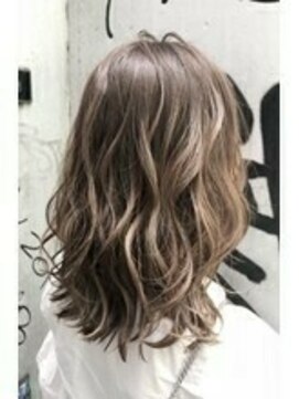 ボタニウムドットハイクバイアールサロン(BOTANIUM.Hk by Rr SALON) 【BOTANIUM.Hk by RrSALON】LAグランジカール×ヌーディベージュ