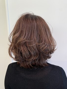 ザザアオヤマ(ZA/ZA AOYAMA) 結んでも可愛いレイヤーボブ