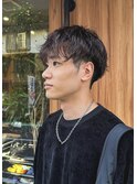 束間のあるツイストスパイラルパーマ