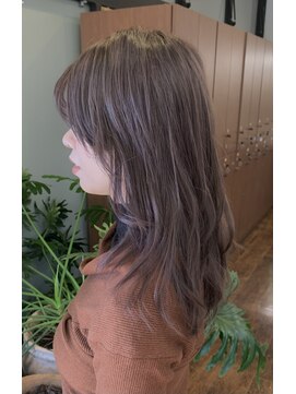 ネバーランド 平成店(NEVER LAND) レイヤーカット/イルミナカラー