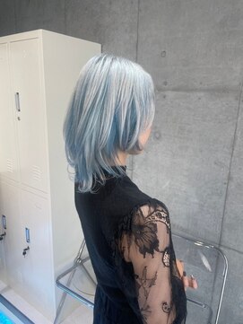 ニューワン バイ ネイバー 立川(Newone by neighbor) レイヤーカットナチュラルハイトーンデザインカラー[立川駅]