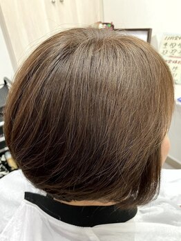 クラフト(Craft.)の写真/大人女性に大人気!艶感抜群のカラーで、上品な仕上がりに。グレイカラーでも明るくキレイに染まる*