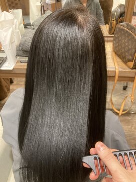 ユーリカ リチェルコ 四天王寺前夕陽ケ丘店 縮毛矯正/酸性ストレート