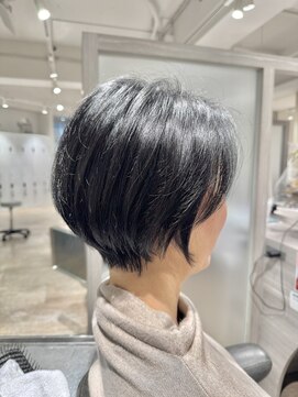 ブロッサム 保谷(Blossom) 30代40代小顔ふんわり丸みボブ◎透明感ダークアッシュ