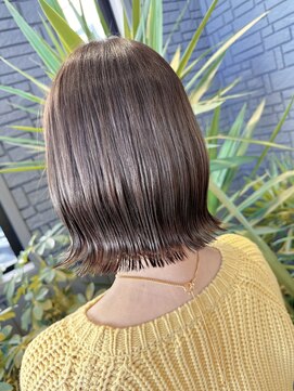 アース 新庄店(EARTH) 切りっぱなしボブ×オリーブグレージュ