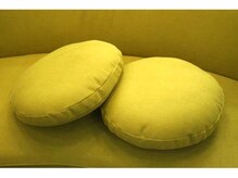 Cushion & Blanket　クッションと毛布