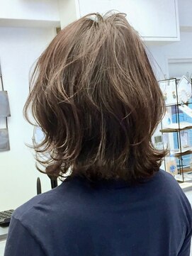 ミッテル(mittell) ミディアムヘア毛先パーマことりベージュ黒髪ウォーターフォール