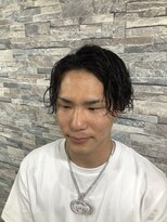 ルヴアッシュ(LuvuAsh) センターパート緩めスパイラル
