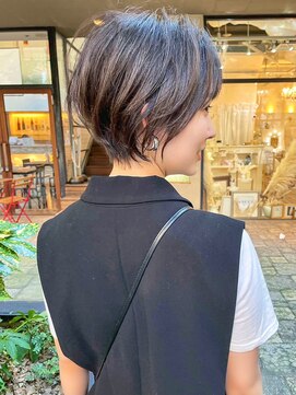 ビューオオサカ(VIEW OSAKA) あなたが1番素敵になれるショートヘア☆