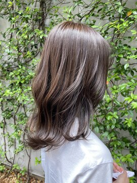 エイト 上野店(EIGHT ueno) 艶感オリーブ