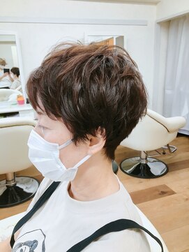 ルーチェソリーソ(Lucesorriso) 癖毛ショート