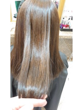 ガレリアエレガンテ 尾張旭店(GALLARIA Elegante) 思わず触れたくなる美髪×縮毛矯正