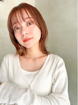 エイミー(Aimee) Aimee町田　顔まわりレイヤーカット×オレンジブラウン