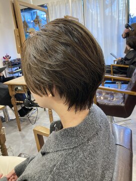 レイリー(LAiLy) 30代ハンサムショート　透明感オリーブ