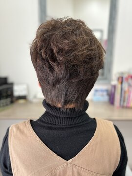 アスク(AsK) ショート刈り上げスタイル