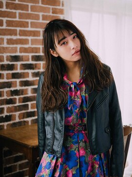 スタリー(Starry) クールなロングスタイル20代/30代/40代/ハレマチ通り