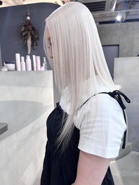 クリム(qulim) ブリーチ/ブリーチカラー/ダブルカラー/ハイトーンカラー