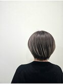 白髪ぼかし×ショートボブ