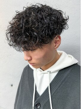 ダズルヘアーエイチ(DAZZLE hair H) シャドーパーマツイストスパイラルフェザー波巻きプードル