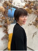 大人かわいいくびれショート