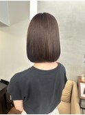 ストレートボブ　ラベンダーブラウン