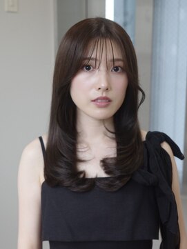 ベレーザシェルト(Beleza scelto) 15464黒髪グレーアッシュ韓国風巻き姫カットレイヤーワンカール